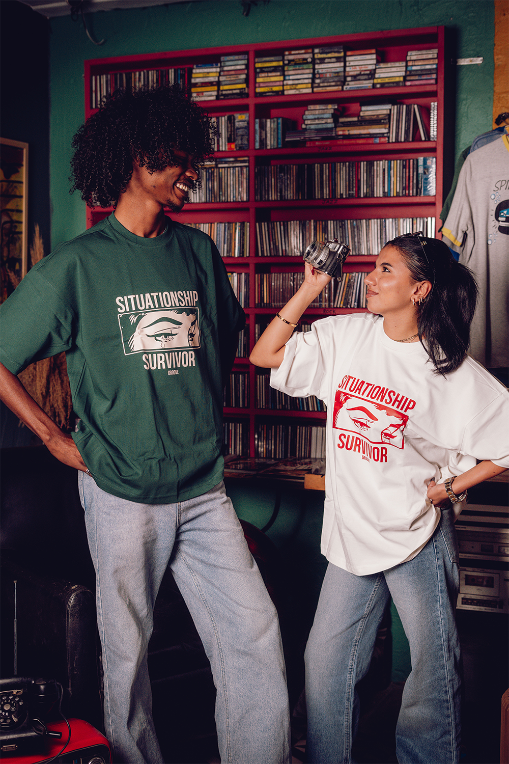 Situationship Unisex Oversized Tshirt (2 Colors)